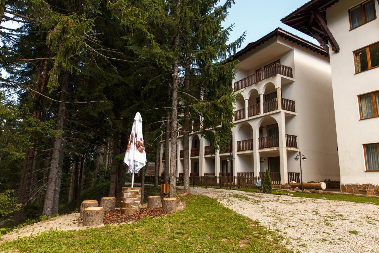 Monastery 2 Aparthotel Pamporovo Buitenkant foto